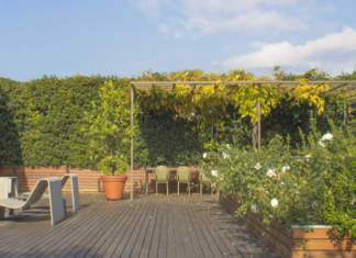 Déco per il terrazzo della casa-studio di Stefano Giovannoni