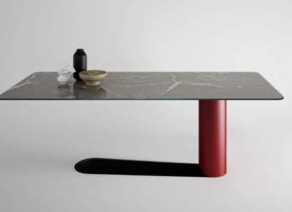 Il Bold Table di LAGO sfida la forza di gravità LAGO
