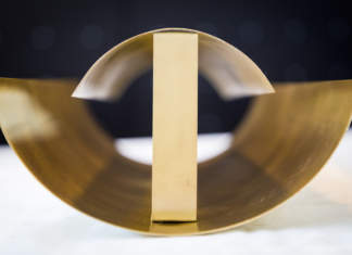 Olivari per i lampadari di Gio Ponti nella Chiesa di San Francesco a Milano Olivari