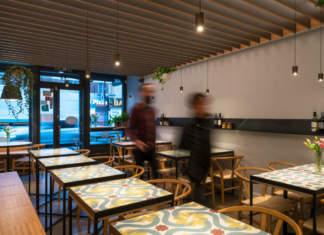 MIPA per la pizzeria da Mariano a Londra ©Christopher Hope-Fitch