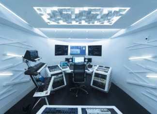 Telmotor per lo studio di registrazione SonicFab