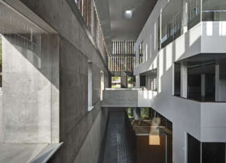 La biblioteca Lilavati Lalbhai di RMA