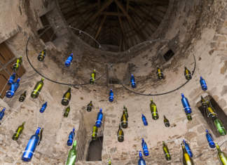 Holding Patterns per ARTE – IMPRESA – TERRITORIO