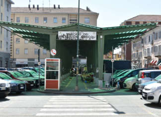 Un’ala di mercato per piazza Roma a Pinerolo