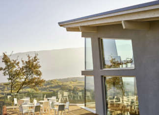 Pedrali per lo Chalet Pinocchio a Brentonico (Tn)