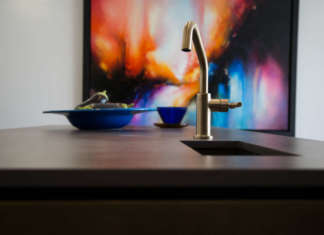 Neolith per la serie televisiva “Old House, New Home”