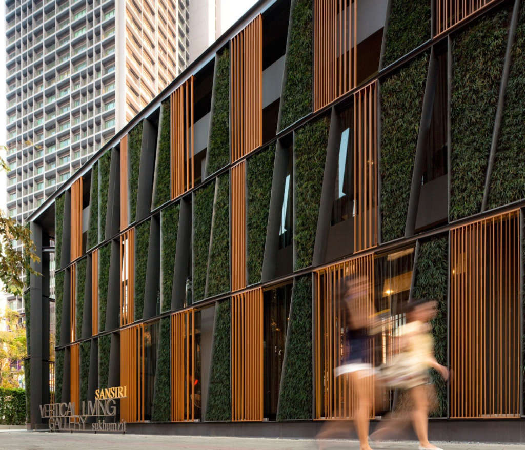 Vertical Living Gallery | Area