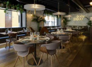 Vibia per Eat & Speak ad Alicante (Spagna)
