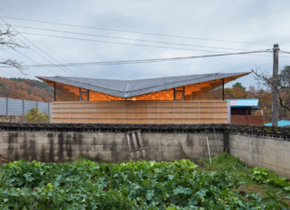 La casa dei tre alberi