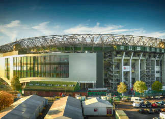 AGC firma le vetrate del Twickenham Stadium di Londra