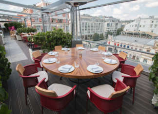 Ethimo per il ristorante Buro Tsum di Mosca