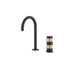 Reflex firmato Pierattelli Architetture per IB Rubinetti