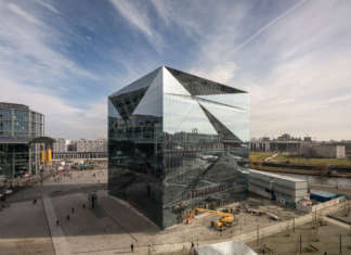 Un cubo al centro di Berlino a firma 3XN Architects
