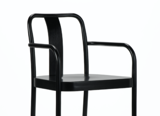 Michael Anastassiades firma Sugiloo per Gebrüder Thonet Vienna