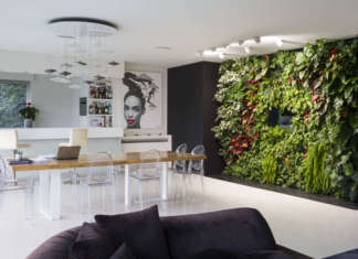 Il verde verticale di Sundar Italia per un attico torinese