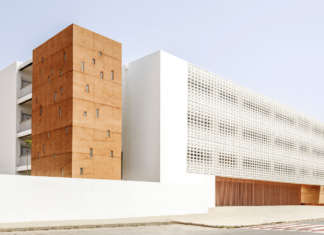 Una nuova scuola in Marocco riprende l’architettura tradizionale del luogo