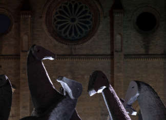 La luce Davide Groppi per Mimmo Paladino a Piacenza