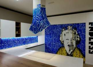 La cappa diventa un’opera d’arte dello street artist Endless