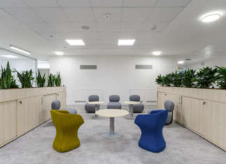 Illuminazione e funzionalità: il restyling della fabbrica Olivetti a Pozzuoli