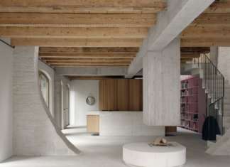 MISSIONSSTRASSE HOUSE