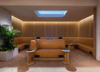 La sensazione di un cielo limpido nella lounge Qantas di Singapore