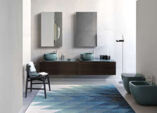 Delfo, anima scultorea per un generoso contenitore