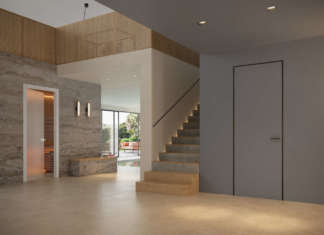 Il profilo in alluminio è una cornice per la porta