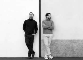 Gravità e magnetismo per piccoli pianeti luminosi