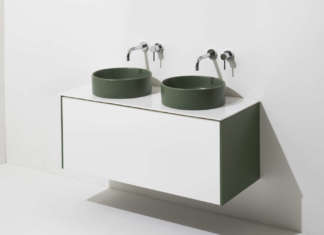 Nuove consolle per il bagno, versatili e funzionali