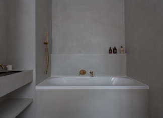 A Casa Pyla si ascolta la musica dentro e fuori dall’acqua