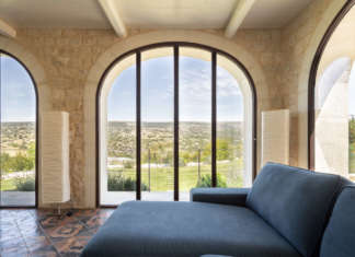 Un casolare nella campagna ragusana