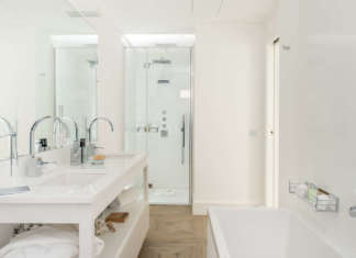 Bagni discreti ed eleganti da Casa Angelina