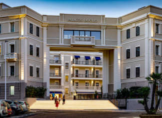 La luce di Palazzo Doglio a Cagliari