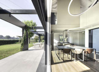 Una casa contemporanea di tipologia padana