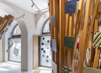 Il flagship-showroom Ceramiche Ragno progettato da Benedetta Tagliabue