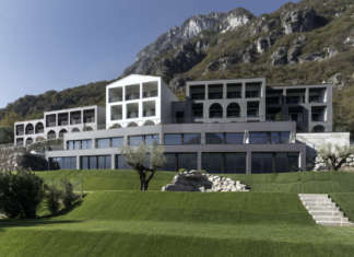 Nuovo cinque stelle immerso nella natura