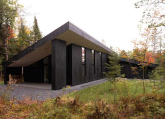 Atelier C, casa passiva nei boschi del Quebec