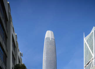 Salesforce Tower