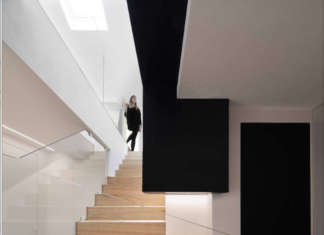 Porte per ambienti fluidi e ariosi