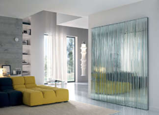 Visione cristallina e neutralità. La purezza del vetro Planibel Clearvision