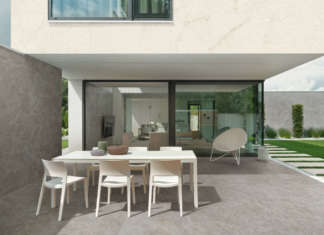 Continuità di stile anche per spazi en plein air