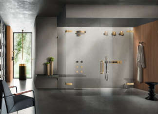 La texture del “metallo tessuto” anche nella doccia