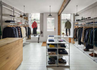 Arredi modulari e funzionali nella boutique Dick’s a Edimburgo