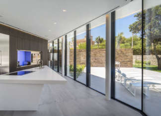 Cool Blue, villa affascinante firmata 123DV a Marbella