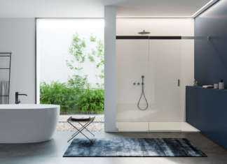 La cabina doccia walk-in diventa soluzione anche per nicchia