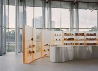 Il Gallery Shop della Art Gallery of New South Wales è un’installazione in resina