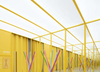 Sciangai 50: l’iconico appendiabiti richiudibile