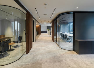 Gli arredi Fantoni per l’headquarter di GFH Capital a Dubai