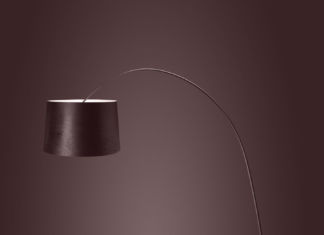 Burgundy, una nuova tonalità per la lampada Twiggy