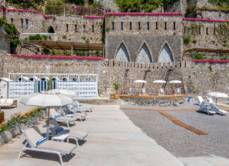 Gli arredi Ethimo per Borgo Santandrea ad Amalfi
